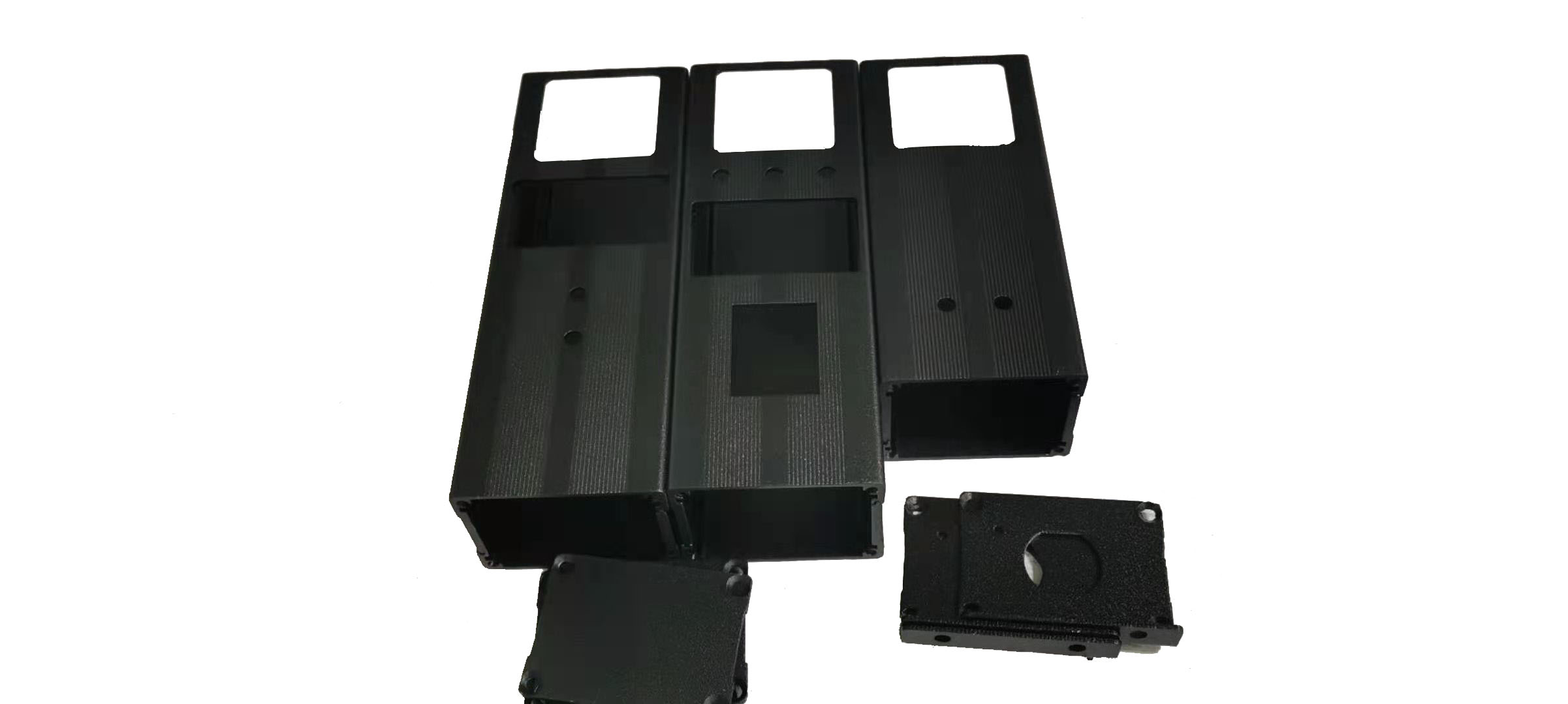 鋁機(jī)箱加工時(shí)去毛刺是否必要呢？